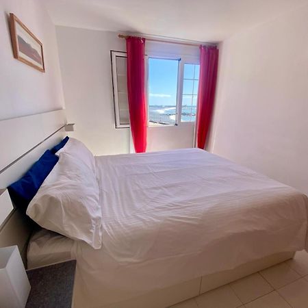 Casa Del Mar, Sunny Ocean View Appartement Right At The Beach! Los Llanos De Aridane Exteriör bild