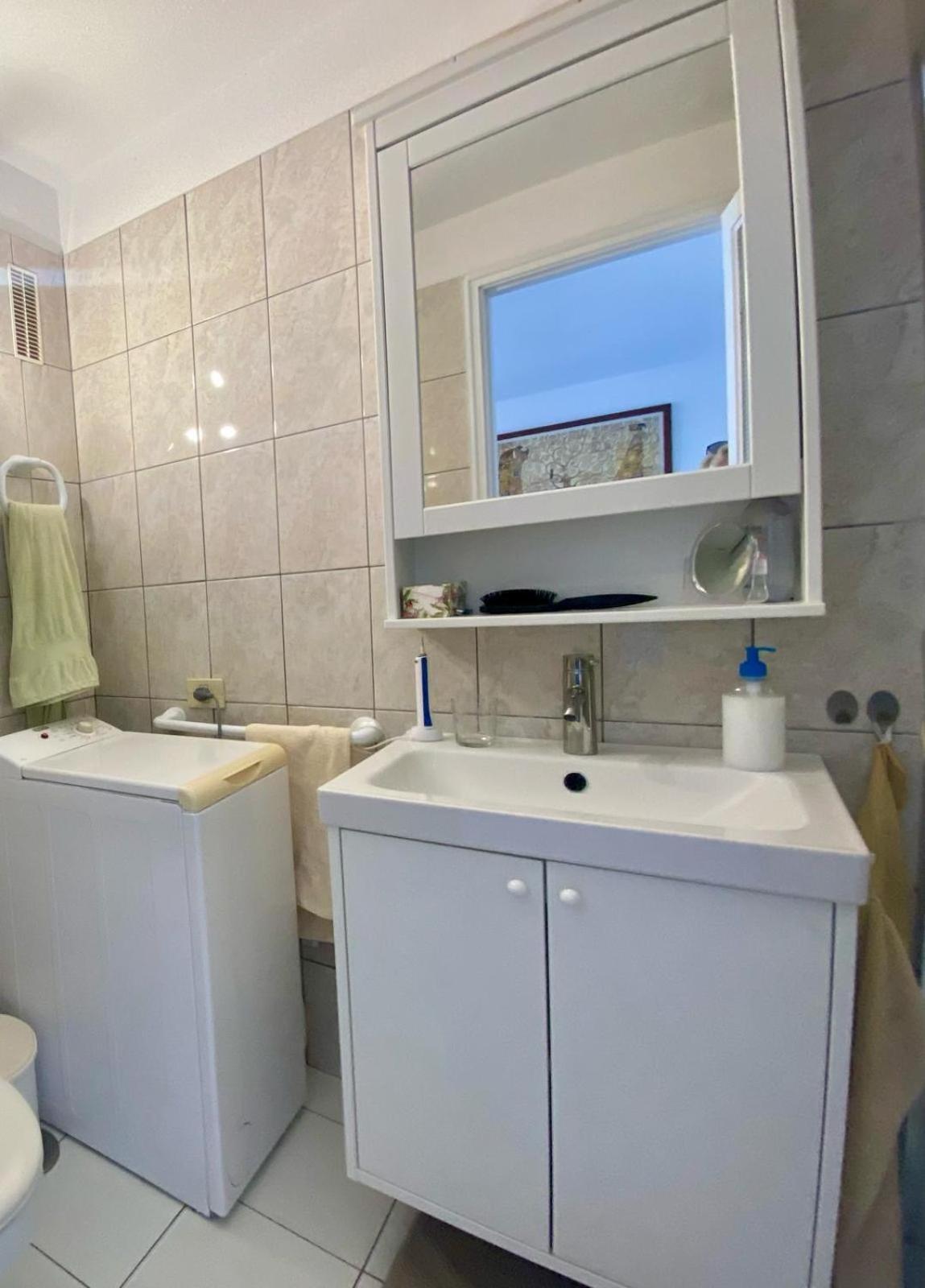 Casa Del Mar, Sunny Ocean View Appartement Right At The Beach! Los Llanos De Aridane Exteriör bild