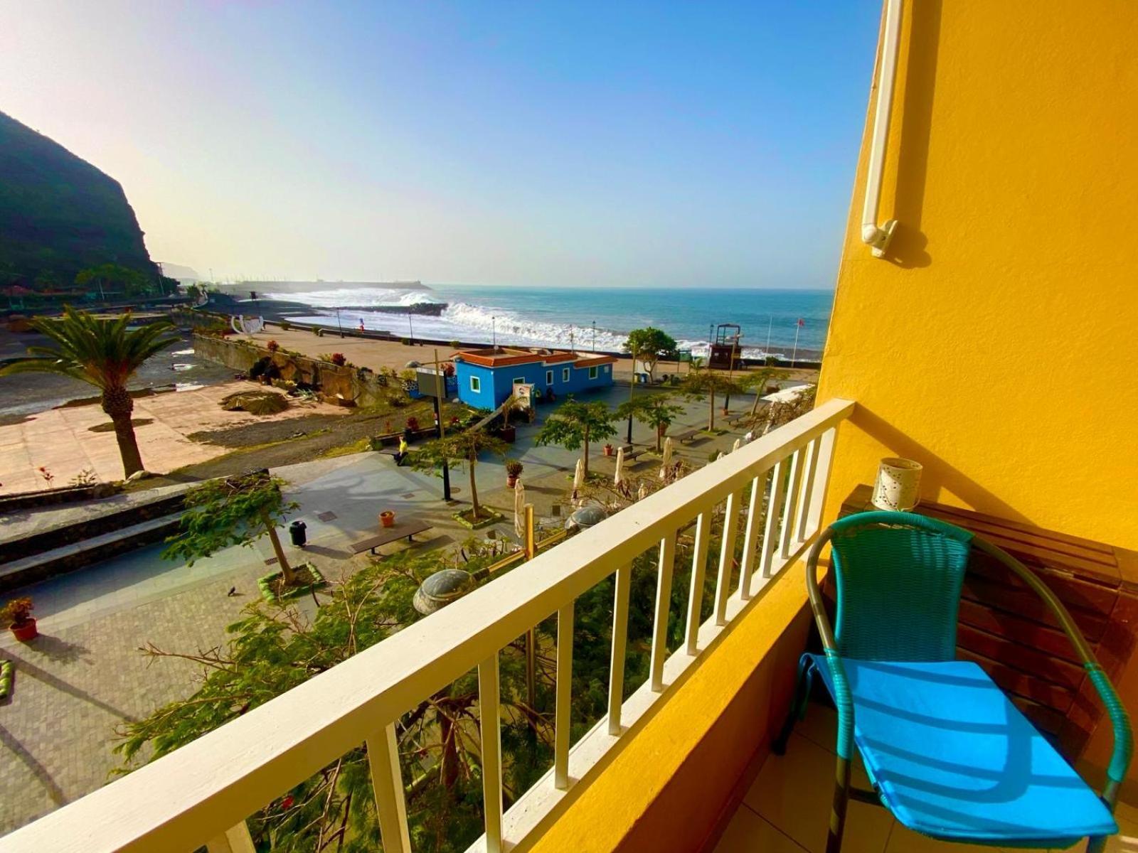 Casa Del Mar, Sunny Ocean View Appartement Right At The Beach! Los Llanos De Aridane Exteriör bild