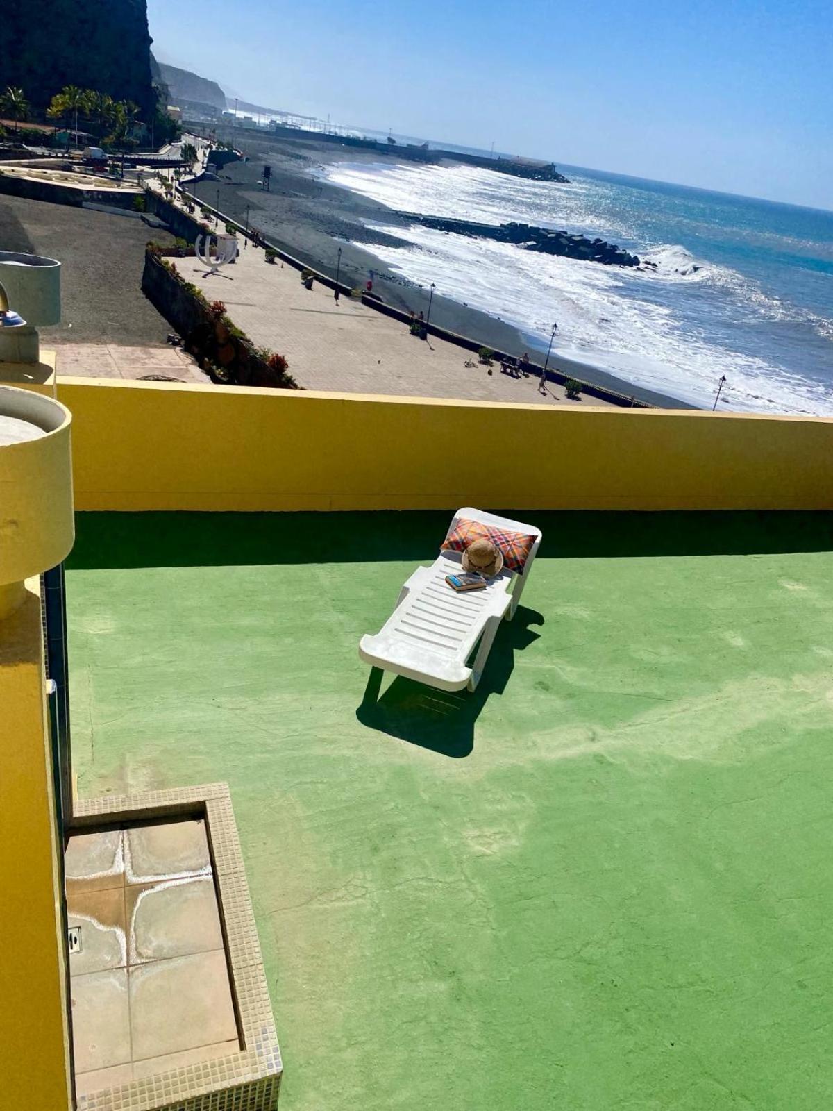 Casa Del Mar, Sunny Ocean View Appartement Right At The Beach! Los Llanos De Aridane Exteriör bild