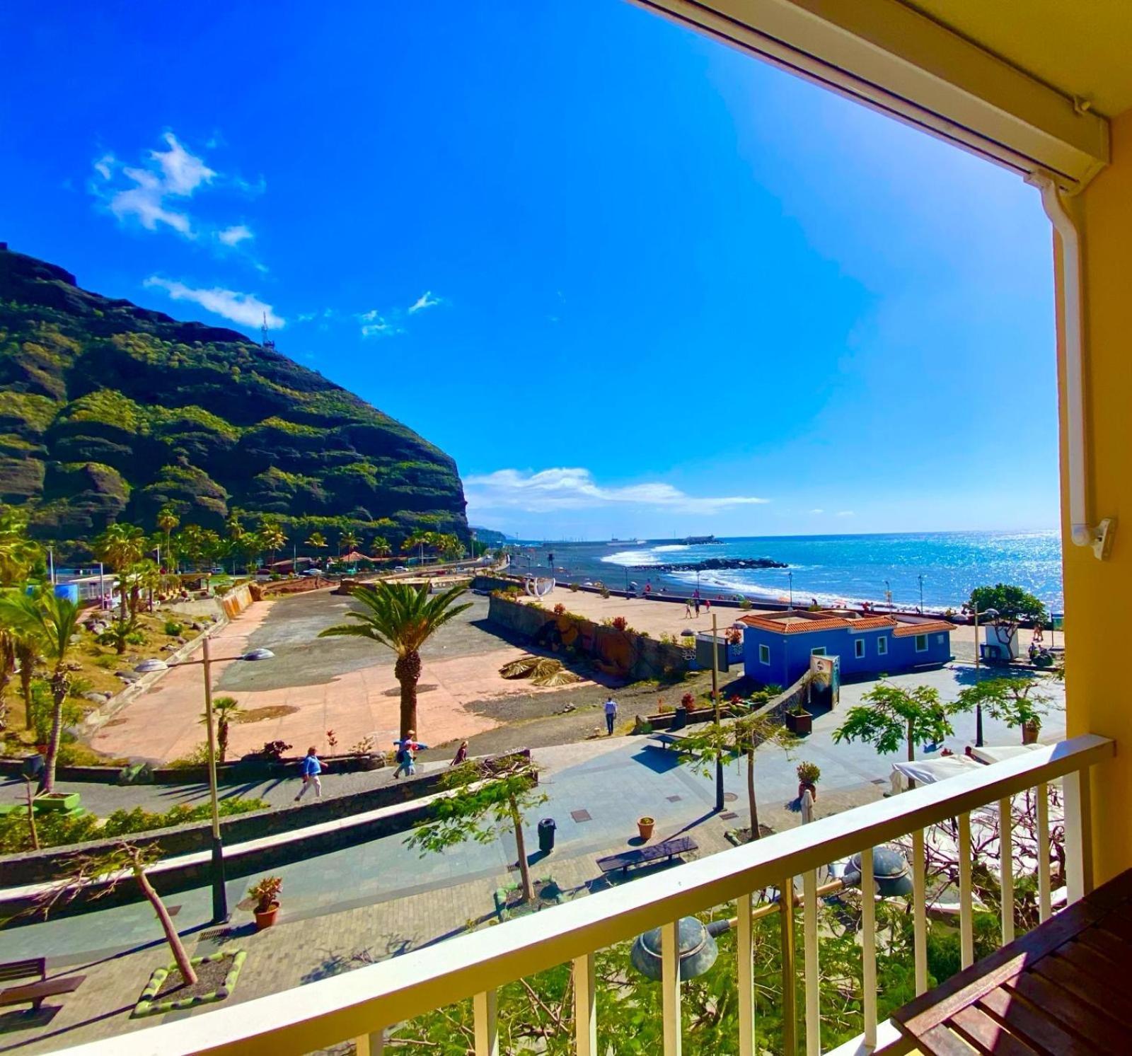 Casa Del Mar, Sunny Ocean View Appartement Right At The Beach! Los Llanos De Aridane Exteriör bild